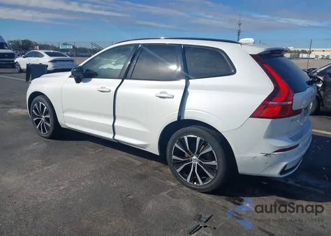 2023 Volvo Xc60 B5 Plus Dark Theme from USA, damaged, VIN YV4L12DLXP1376233